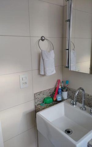 Apartamento à venda com 77m², 3 quartos e 1 vaga Apartamento à venda com 77m², 3 quartos e 1 vagaBanheiro