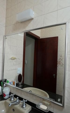 Casa à venda com 240m², 3 quartos e 3 vagasSuíte