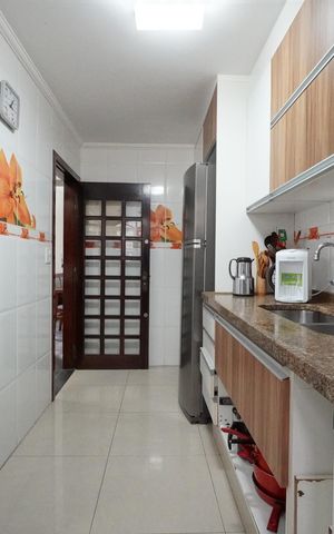 Casa à venda com 240m², 3 quartos e 3 vagasCozinha