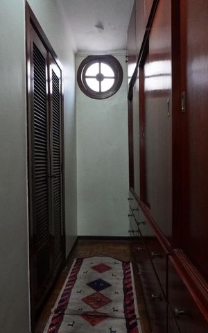 Casa à venda com 240m², 3 quartos e 3 vagasSuíte
