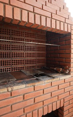 Casa à venda com 240m², 3 quartos e 3 vagasChurrasqueira