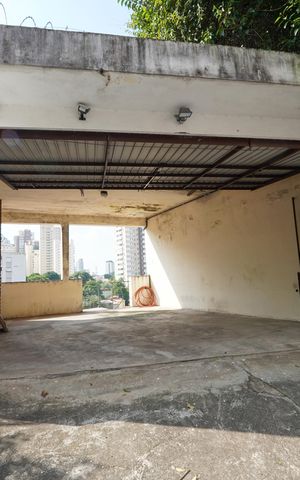 Casa à venda com 240m², 3 quartos e 3 vagasGaragem 1