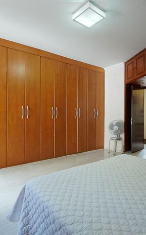 Casa à venda com 240m², 3 quartos e 3 vagasSuíte Principal