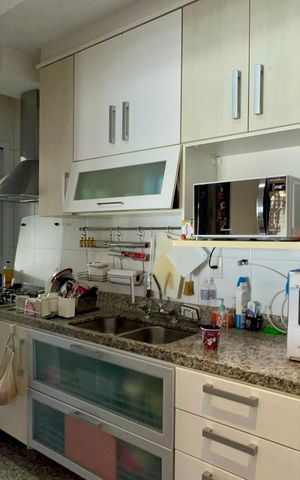 Apartamento à venda com 105m², 2 quartos e 2 vagas Apartamento à venda com 105m², 2 quartos e 2 vagasCozinha