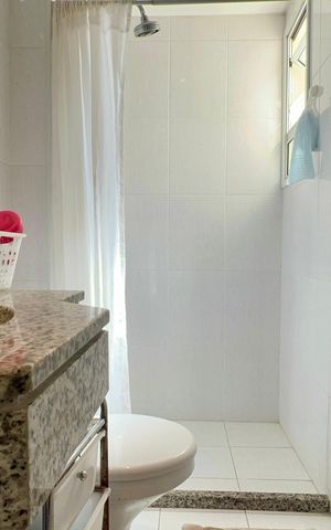 Apartamento à venda com 105m², 2 quartos e 2 vagas Apartamento à venda com 105m², 2 quartos e 2 vagasBanheiro