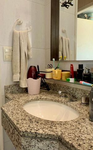Apartamento à venda com 105m², 2 quartos e 2 vagas Apartamento à venda com 105m², 2 quartos e 2 vagasBanheiro