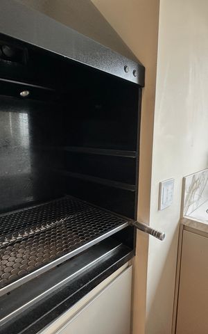 Apartamento à venda com 89m², 3 quartos e 2 vagas Apartamento à venda com 89m², 3 quartos e 2 vagasChurrasqueira