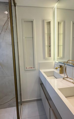 Apartamento à venda com 89m², 3 quartos e 2 vagas Apartamento à venda com 89m², 3 quartos e 2 vagasBanheiro da Suíte