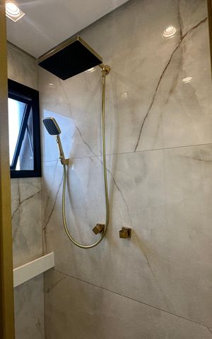 Apartamento à venda com 89m², 3 quartos e 2 vagas Apartamento à venda com 89m², 3 quartos e 2 vagasBanheiro da Suíte