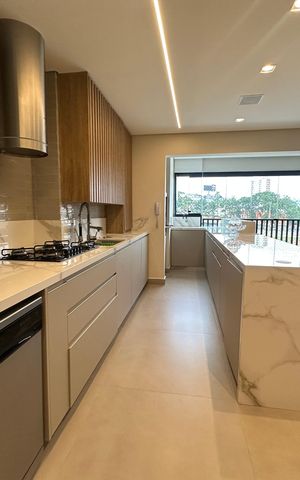 Apartamento à venda com 89m², 3 quartos e 2 vagas Apartamento à venda com 89m², 3 quartos e 2 vagasCozinha