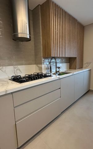 Apartamento à venda com 89m², 3 quartos e 2 vagas Apartamento à venda com 89m², 3 quartos e 2 vagasCozinha
