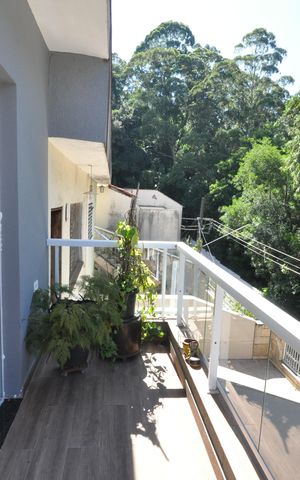 Casa à venda com 120m², 2 quartos e 1 vagaSacada da Sala