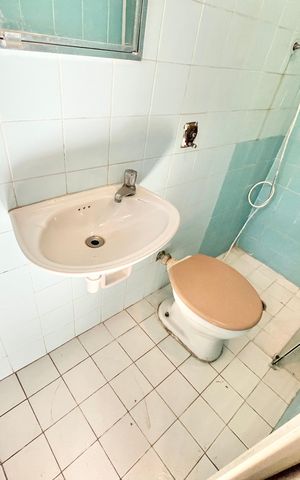 Casa à venda com 125m², 3 quartos e 1 vagaLavanderia - Banheiro