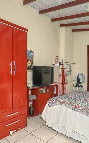 Casa à venda com 160m², 3 quartos e sem vagaQuarto Suíte