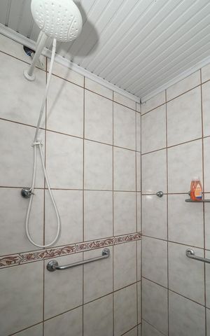 Casa à venda com 160m², 3 quartos e sem vagaBanheiro da Suíte