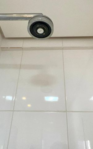 Apartamento à venda com 56m², 2 quartos e 2 vagas Apartamento à venda com 56m², 2 quartos e 2 vagasBanheiro