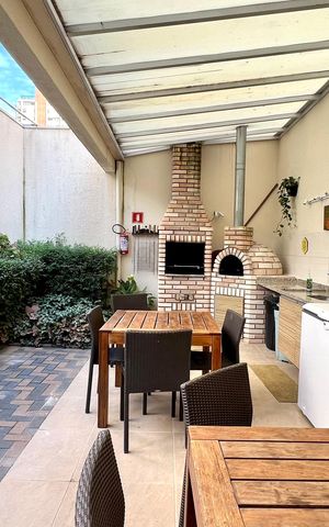 Apartamento à venda com 56m², 2 quartos e 2 vagas Apartamento à venda com 56m², 2 quartos e 2 vagasChurrasqueira