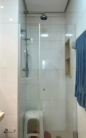 Apartamento à venda com 56m², 2 quartos e 2 vagas Apartamento à venda com 56m², 2 quartos e 2 vagasBanheiro