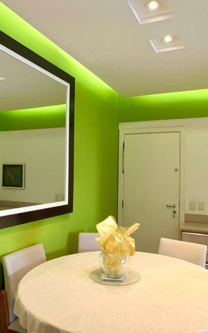 Apartamento à venda com 56m², 2 quartos e 2 vagas Apartamento à venda com 56m², 2 quartos e 2 vagasSala de Jantar