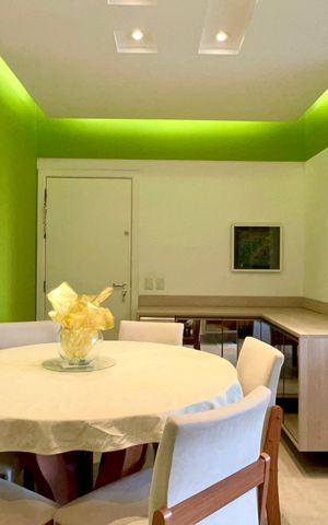 Apartamento à venda com 56m², 2 quartos e 2 vagas Apartamento à venda com 56m², 2 quartos e 2 vagasSala de Jantar