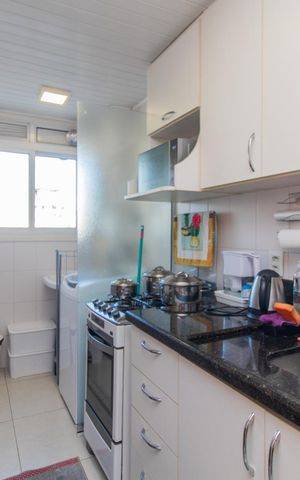 Apartamento à venda com 43m², 1 quarto e 1 vaga Apartamento à venda com 43m², 1 quarto e 1 vagaCozinha e Área de Serviço