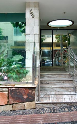Apartamento à venda com 1483m², 3 quartos e 1 vaga Apartamento à venda com 1483m², 3 quartos e 1 vagaFachada do Prédio