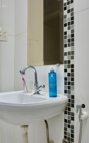 Apartamento à venda com 1483m², 3 quartos e 1 vaga Apartamento à venda com 1483m², 3 quartos e 1 vagaBanheiro 1