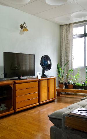 Apartamento à venda com 1483m², 3 quartos e 1 vaga Apartamento à venda com 1483m², 3 quartos e 1 vagaSala