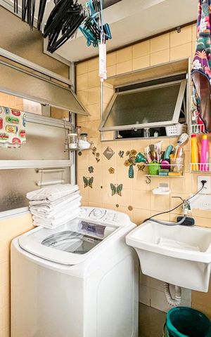 Apartamento à venda com 79m², 3 quartos e 1 vaga Apartamento à venda com 79m², 3 quartos e 1 vagaÁrea de Serviço