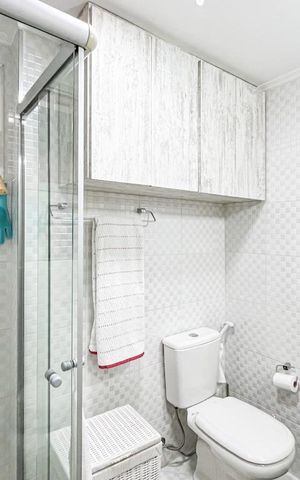 Apartamento à venda com 79m², 3 quartos e 1 vaga Apartamento à venda com 79m², 3 quartos e 1 vagaBanheiro Social