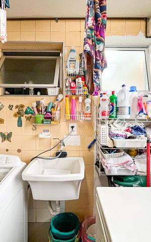 Apartamento à venda com 79m², 3 quartos e 1 vaga Apartamento à venda com 79m², 3 quartos e 1 vagaÁrea de Serviço