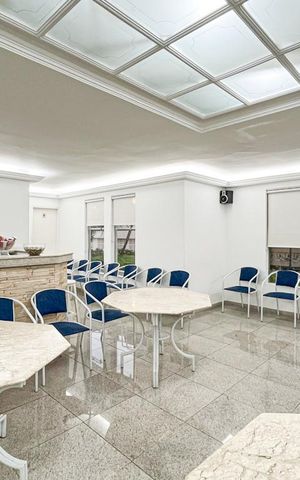 Apartamento à venda com 79m², 3 quartos e 1 vaga Apartamento à venda com 79m², 3 quartos e 1 vagaÁrea comum - Salão de festas