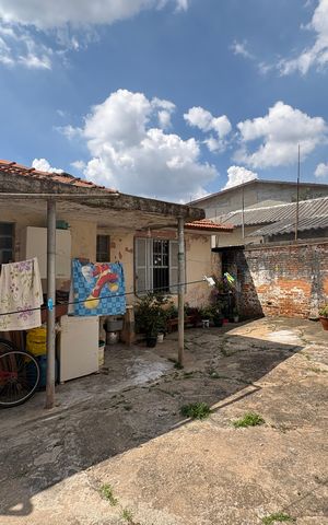 Casa para alugar com 500m², 6 quartos e 3 vagas Casa para alugar com 500m², 6 quartos e 3 vagasCasa 2 - Área de serviço
