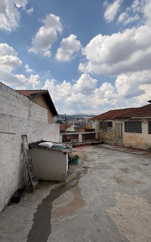 Casa para alugar com 500m², 6 quartos e 3 vagas Casa para alugar com 500m², 6 quartos e 3 vagasCasa 3- Quintal