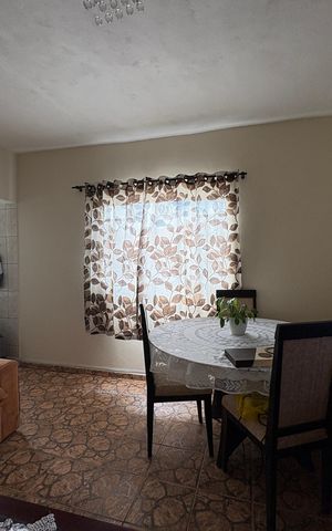 Casa para alugar com 500m², 6 quartos e 3 vagas Casa para alugar com 500m², 6 quartos e 3 vagasCasa 3- Sala