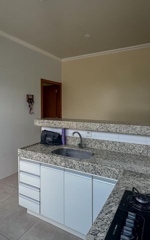 Casa à venda com 173m², 3 quartos e 5 vagas