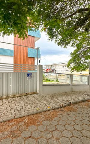 Apartamento para alugar com 180m², 3 quartos e 1 vagaVista da Rua