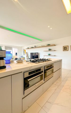 Apartamento para alugar com 180m², 3 quartos e 1 vagaCozinha