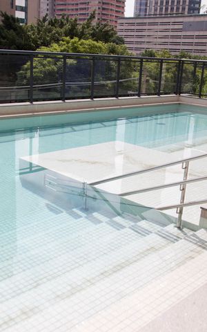 Studio para alugar com 25m², 1 quarto e sem vaga Studio para alugar com 25m², 1 quarto e sem vagaPiscina