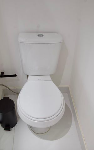 Studio para alugar com 25m², 1 quarto e sem vaga Studio para alugar com 25m², 1 quarto e sem vagaBanheiro