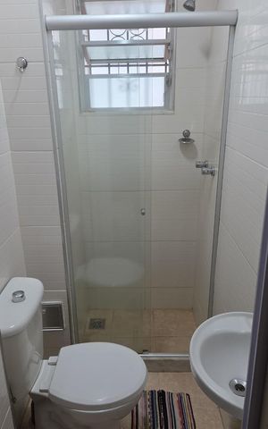 Apartamento à venda com 130m², 3 quartos e 1 vaga Apartamento à venda com 130m², 3 quartos e 1 vagaBanheiro