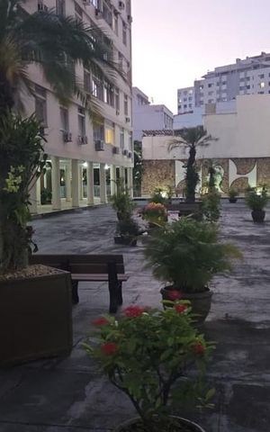 Apartamento à venda com 130m², 3 quartos e 1 vaga Apartamento à venda com 130m², 3 quartos e 1 vagaÁrea externa