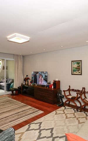 Casa de condomínio para alugar com 300m², 3 quartos e 4 vagasSala