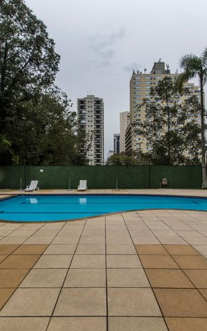 Apartamento para alugar com 182m², 2 quartos e 2 vagasPiscina