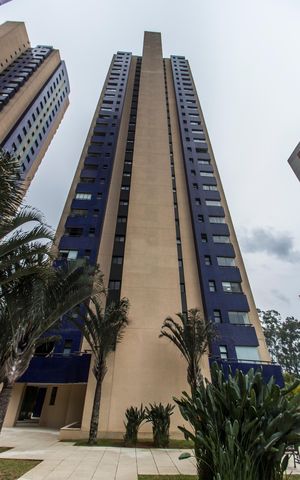 Apartamento para alugar com 182m², 2 quartos e 2 vagasFachada