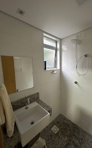Apartamento à venda com 98m², 2 quartos e 2 vagas Apartamento à venda com 98m², 2 quartos e 2 vagasBanheiro