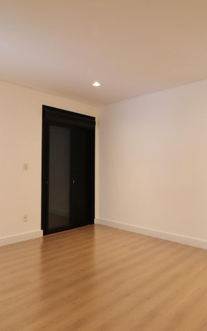 Casa de condomínio para alugar com 312m², 3 quartos e 4 vagasQuarto 3 - Suíte