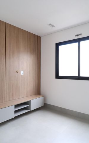 Casa de condomínio para alugar com 312m², 3 quartos e 4 vagasSala de TV