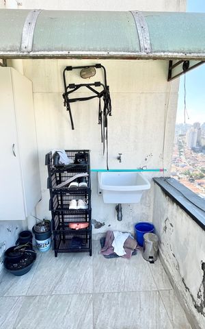 Apartamento à venda com 49m², 2 quartos e 1 vaga Apartamento à venda com 49m², 2 quartos e 1 vagaVaranda da Sala 2