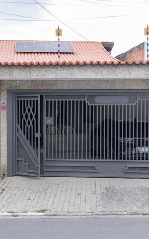 Casa à venda com 399m², 4 quartos e 2 vagasFachada